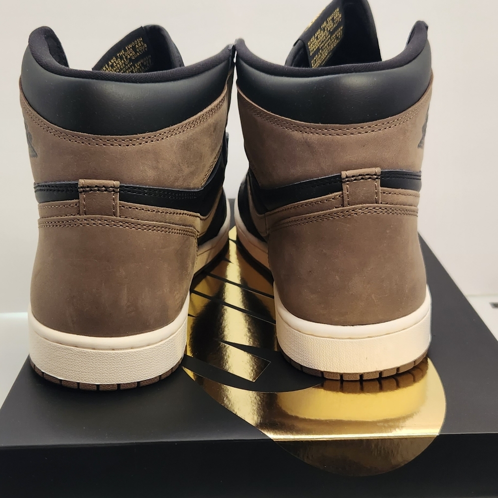 Air Jordan 1 Retro - Picture 6 of 7